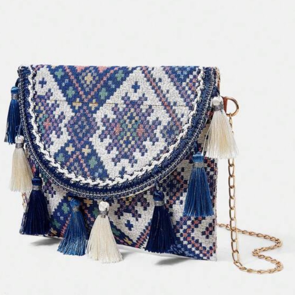 Fringe Decorated Flip Cover Multicolor Woven Bag - Picture 7 of 9